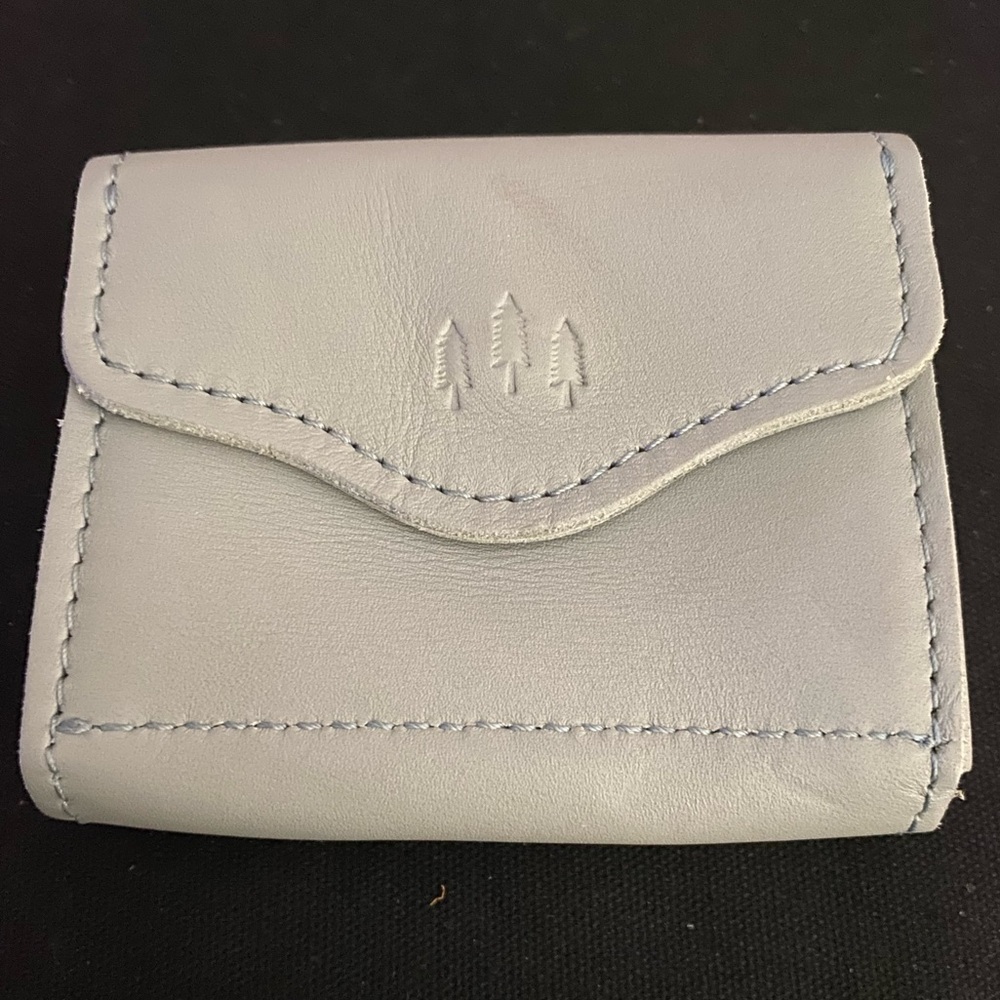 Portland Leather Goods small Bozeman wallet -Light Gray.